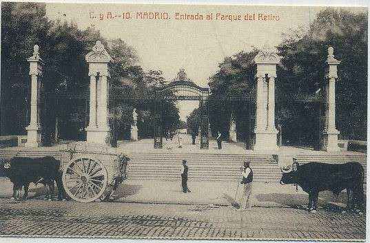 POSTAL ANTIGUA MADRID (REPRODUCCION): ENTRADA AL PARQUE DEL RETIRO