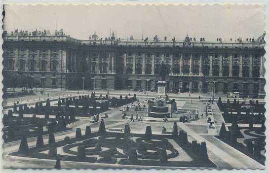 POSTAL DE MADRID: PLAZA DE ORIENTE Y PALACIO NACIONAL Nº 13