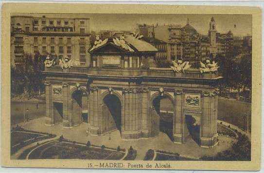 POSTAL DE MADRID: PUERTA DE ALCALA Nº 15