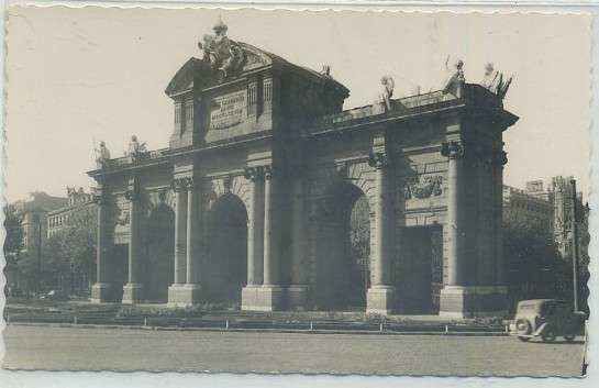 POSTAL DE MADRID: PUERTA DE ALCALA Nº 2