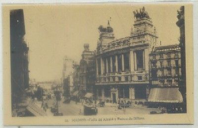 POSTAL ANTIGUA DE MADRID. CALLE DE ALCALA Y BANCO DE BILBAO