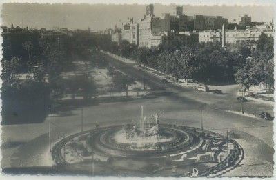 POSTAL ANTIGUA DE MADRID. PZA. CANOVAS DEL CASTILLO Y PASEO DEL PRADO