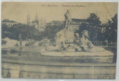 POSTAL ANTIGUA DE MADRID. FUENTE DE NEPTUNO Nº 131