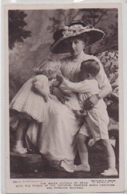 POSTAL DE S.M. QUEEN VICTORIA OF SPAIN, EL PRINCIPE DE ASTURIAS Y MARIA CRISTINA