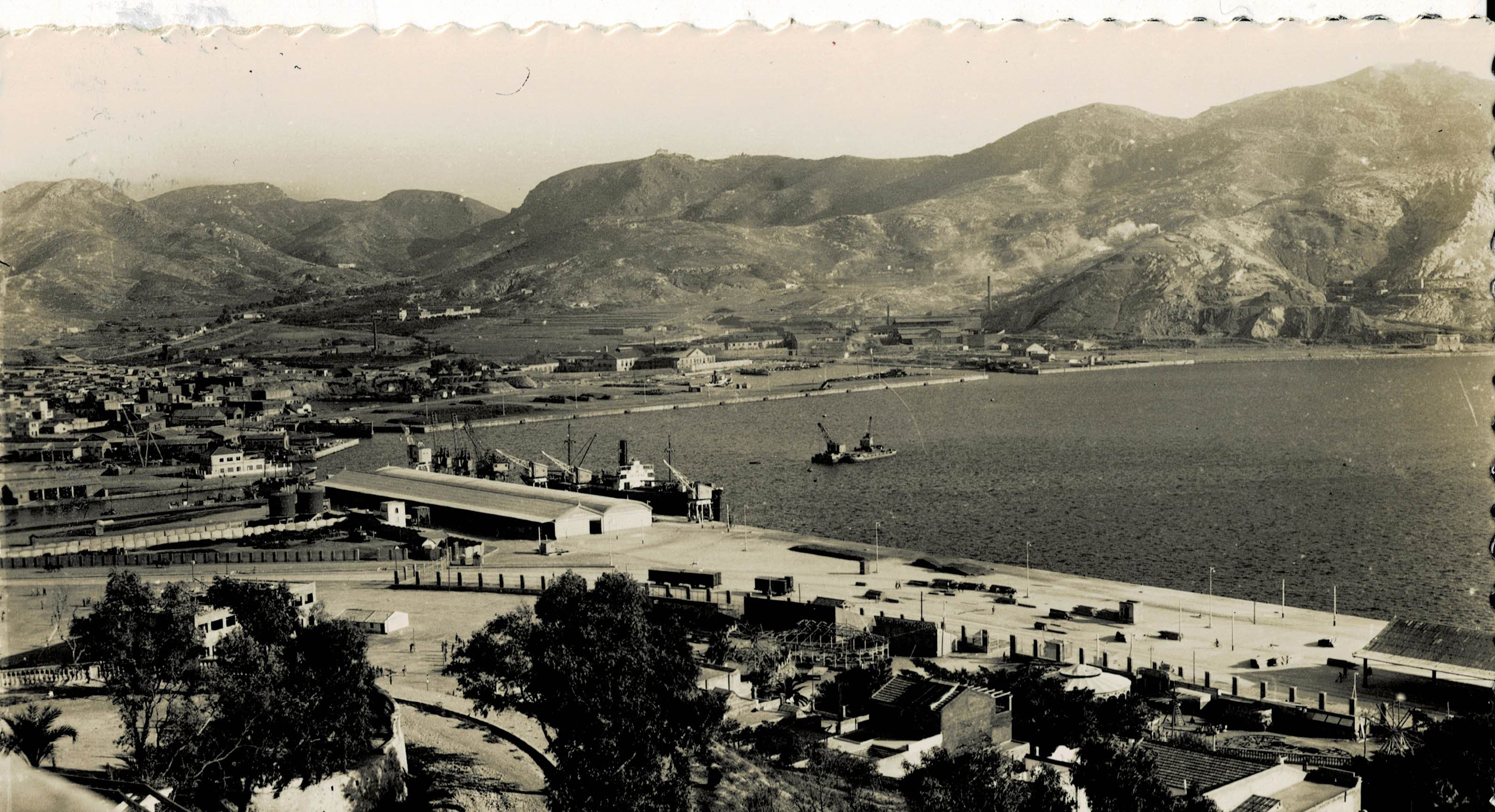 POSTAL MODERNA DE MURCIA. CARTAGENA VISTA DEL PUERTO