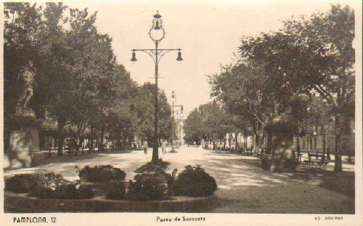 POSTAL DE PAMPLONA. Nº 12. PASEO DE SARASATE.