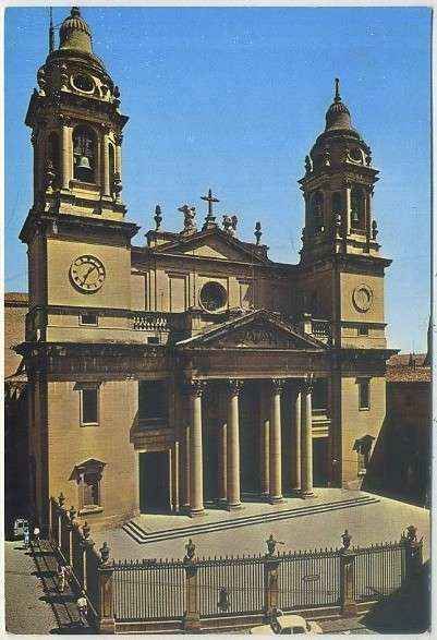 POSTAL DE NAVARRA -CATEDRALES DE ESPAÑA. PAMPLONA Nº 16