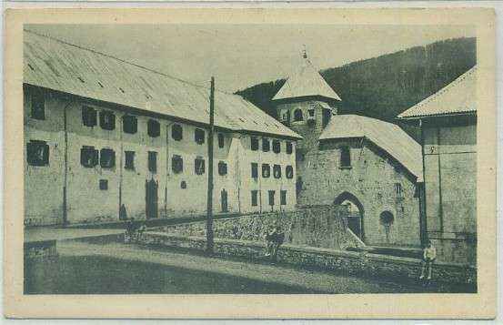POSTAL DE NAVARRA. RONCESVALLES. UN RINCON TIPICO. AL FONDO LA COLEGIATA
