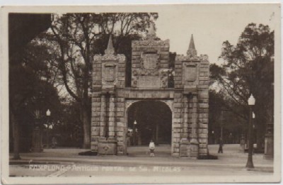 POSTAL ANTIGUA DE NAVARRA. PAMPLONA. ANTIGUO PORTAL DE SAN NICOLAS