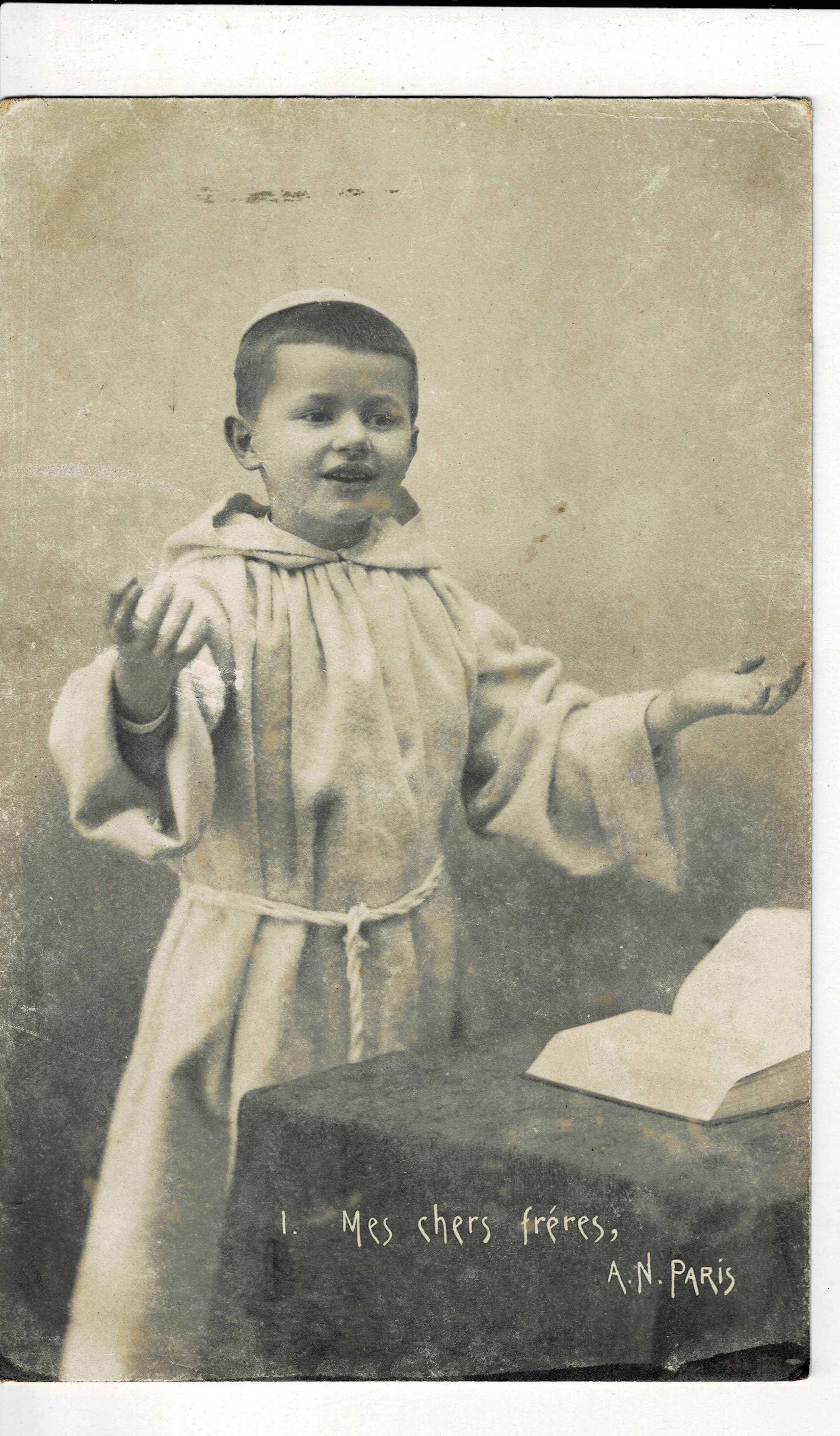 POSTAL DE NIÑOS. MES CHERS FRERES.