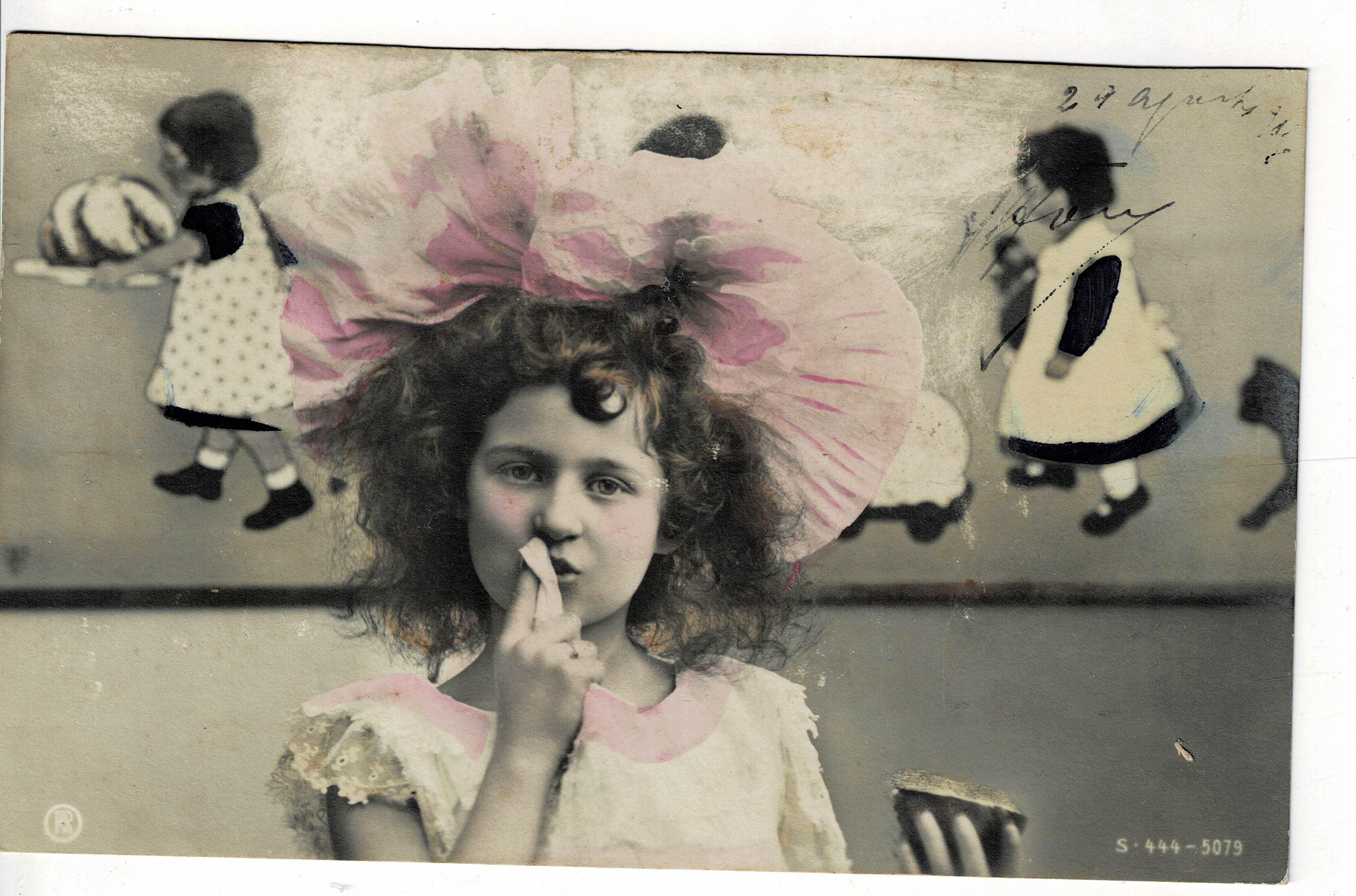 POSTAL DE NIÑOS. NIÑA CON SOMBRERO.