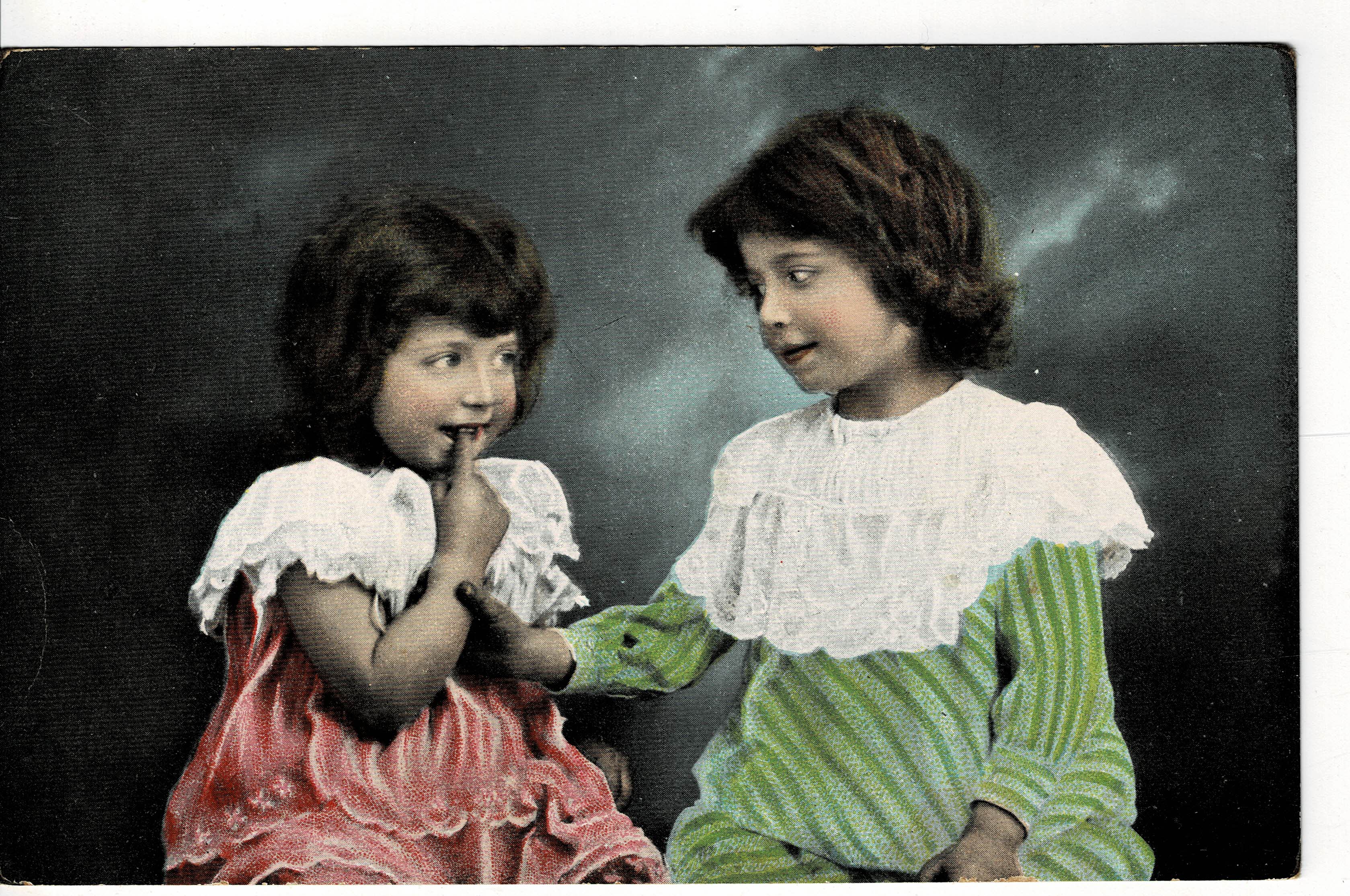 POSTAL DE NIÑOS. NIÑAS A COLOR