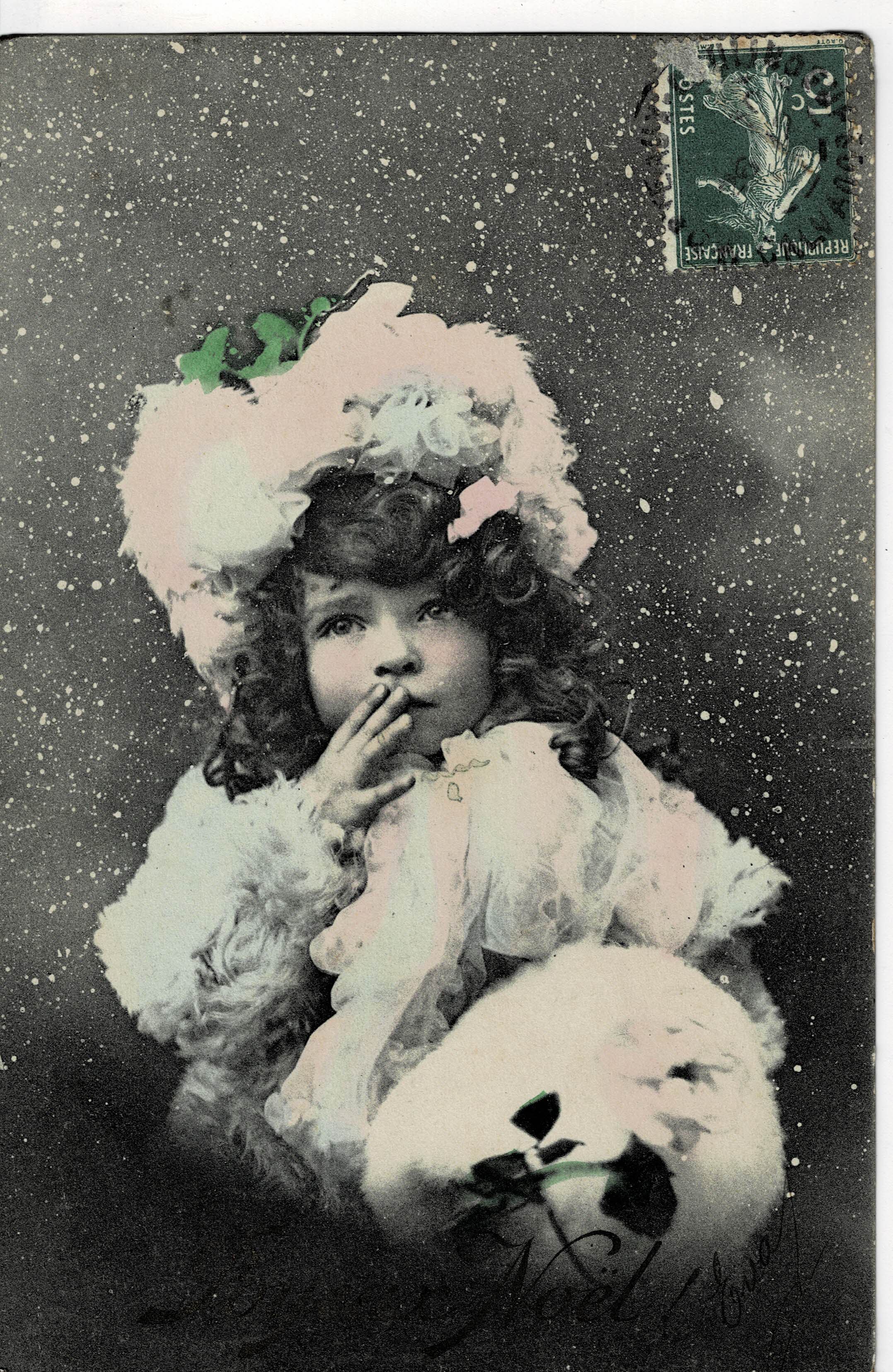 POSTAL DE NIÑOS. NIÑA CON SOMBRERO.