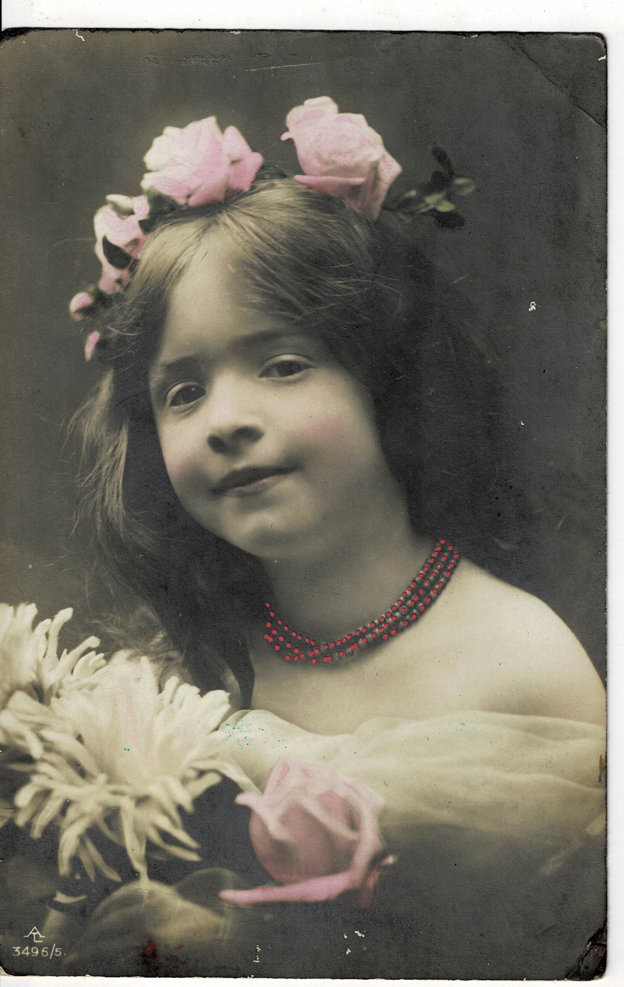 POSTAL DE NIÑOS. NIÑA A COLOR.