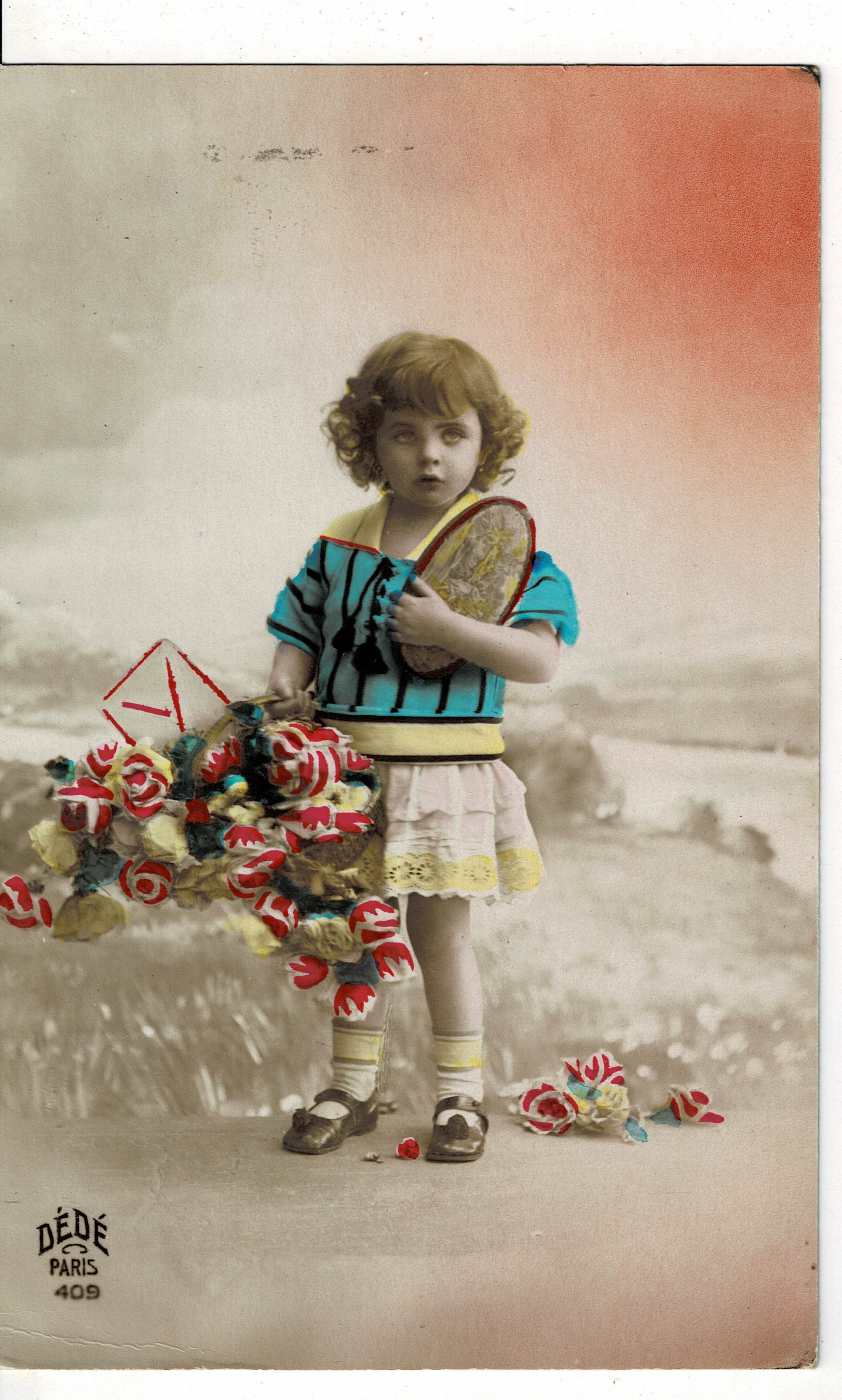 POSTAL DE NIÑOS. NIÑA CON FLORES.