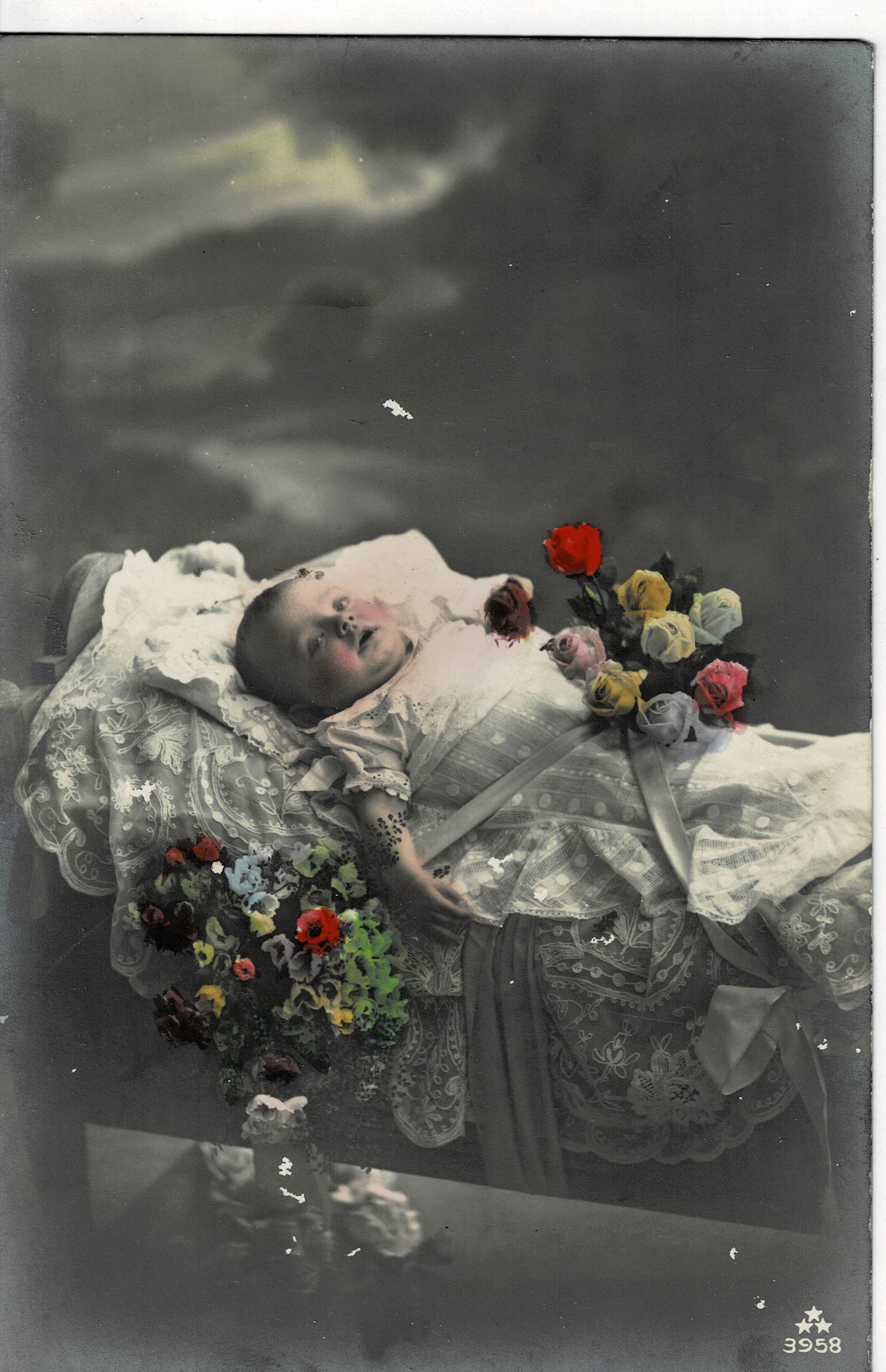 POSTAL DE NIÑOS. BEBE.