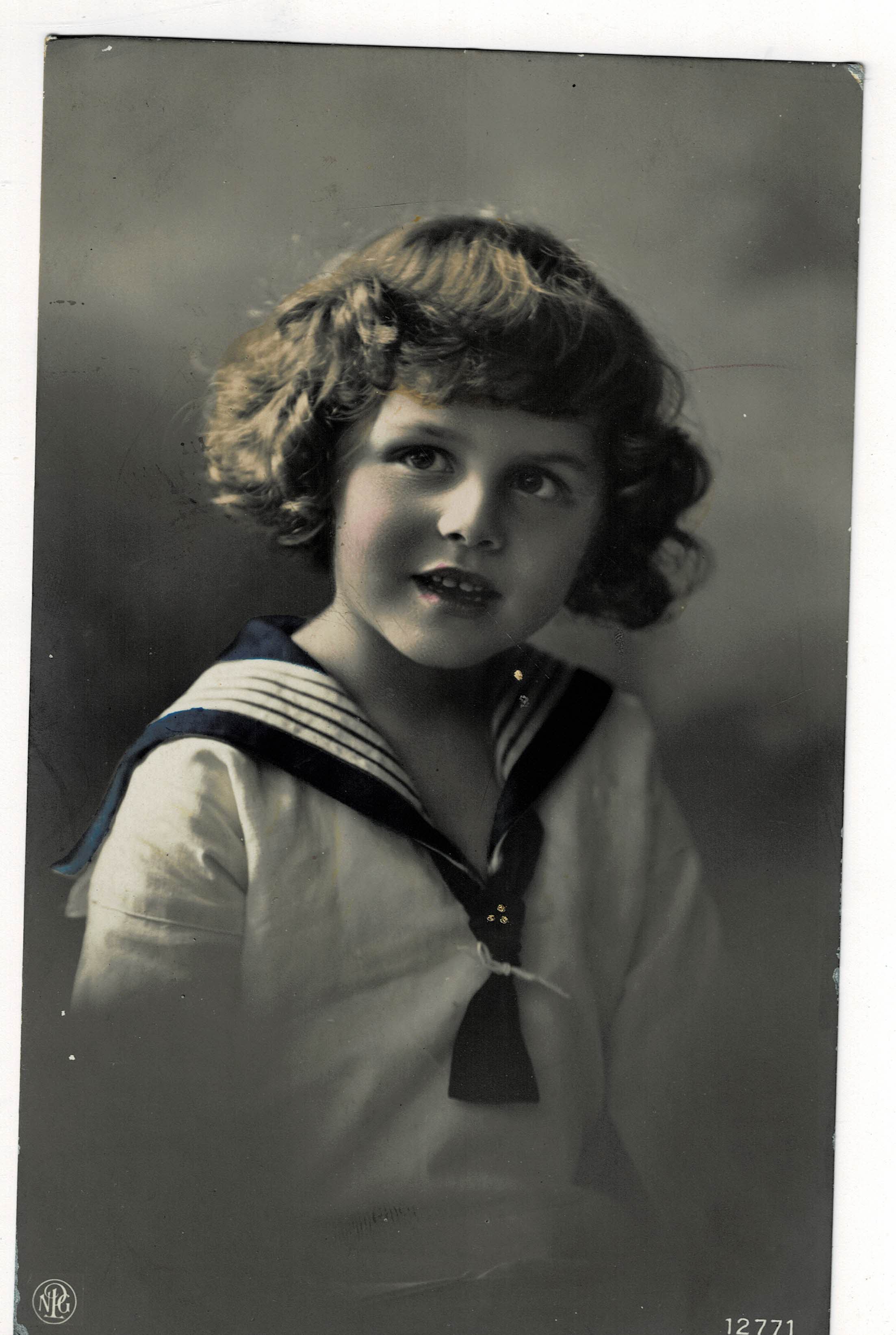 POSTAL DE NIÑOS.