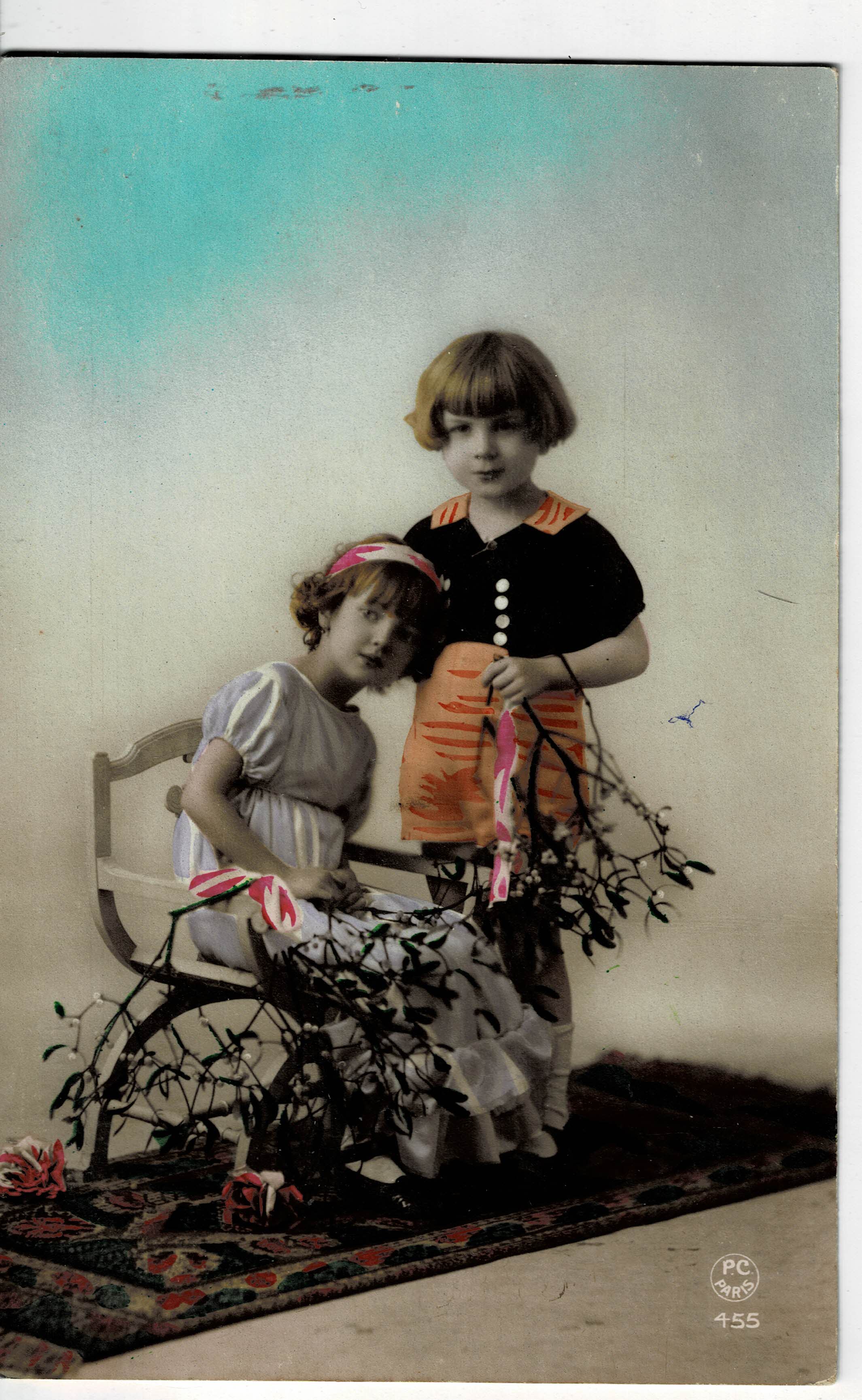 POSTAL DE NIÑOS A COLOR.