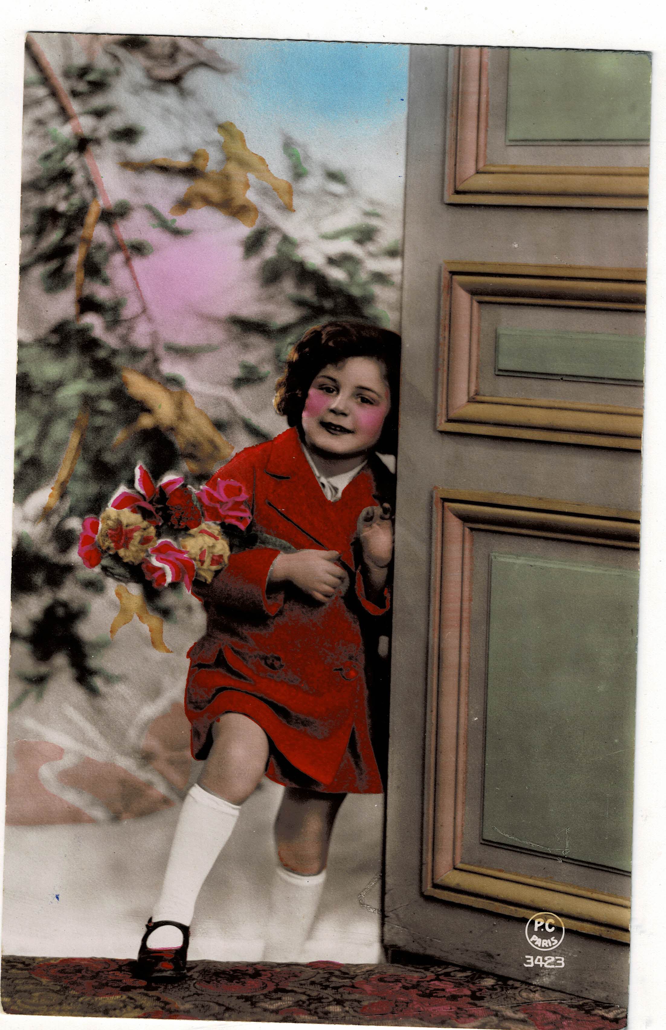 POSTAL DE NIÑOS. NIÑAS CON FLORES.