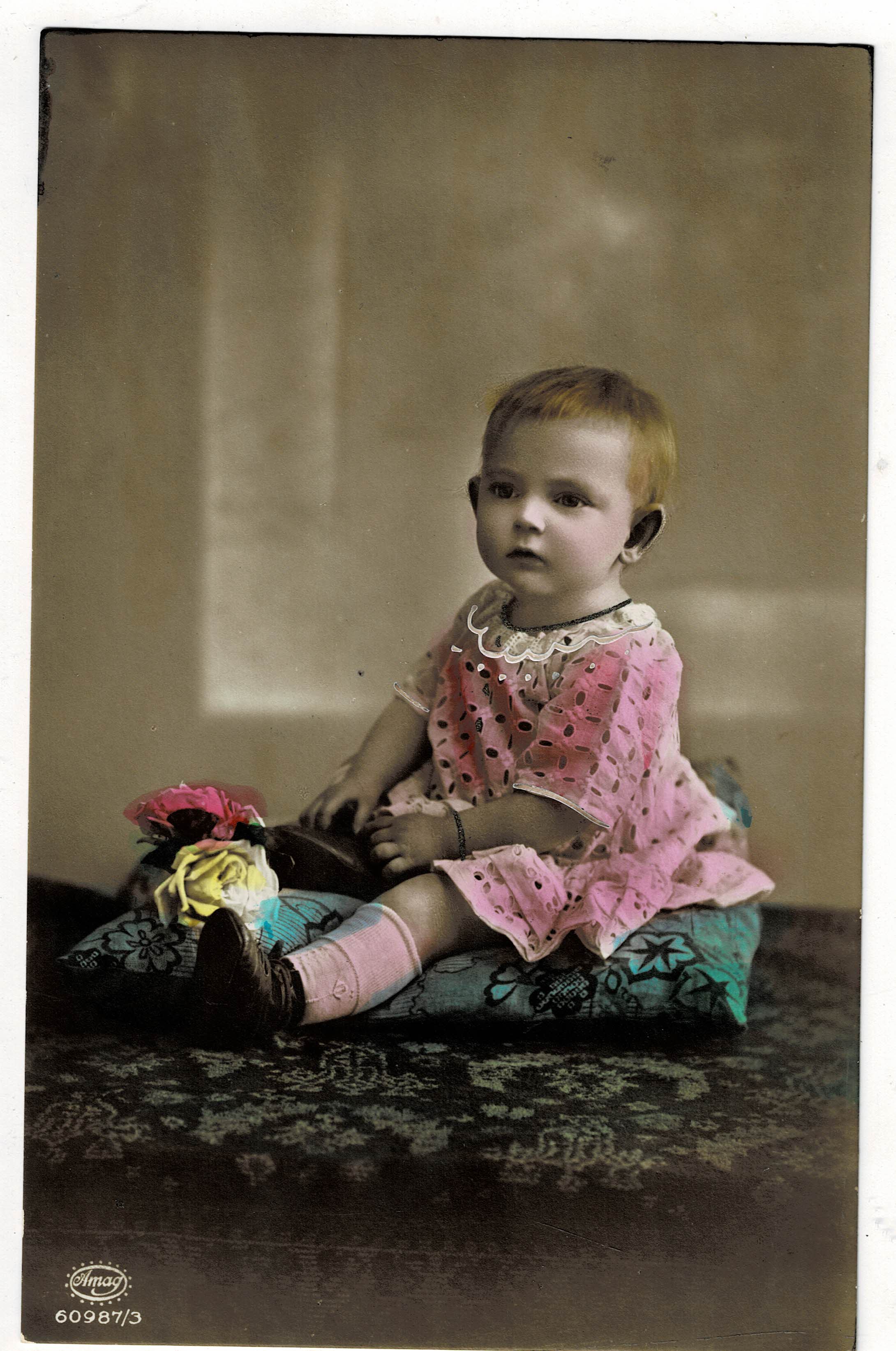 POSTAL DE NIÑOS. BEBE.