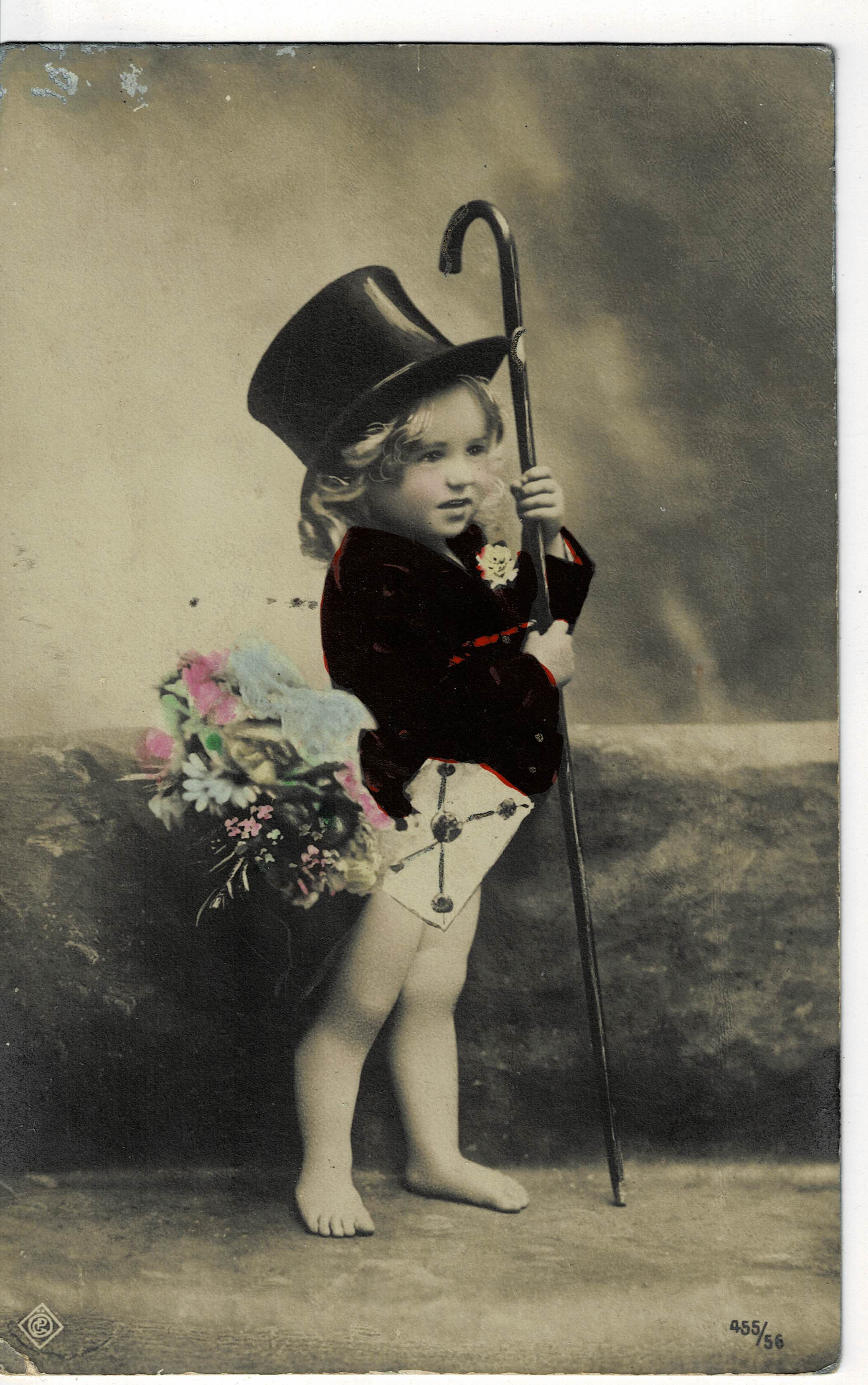 POSTAL DE NIÑOS. NIÑO DISFRAZADO.