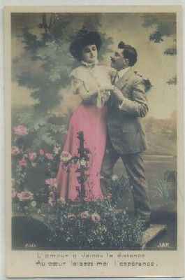 POSTAL DE PAREJA. L'AMOUR A JAINCU LA DISTANCE
