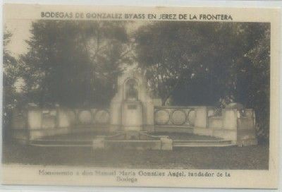 POSTAL DE PUBLICIDAD. GONZALEZ BYASS Y CIA. JEREZ. MONUMENTO A D. MANUEL M. GONZALEZ Nº 36