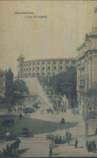 POSTAL ANTIGUA DE SAN SEBASTIAN  LA PLAZA DE TOROS
