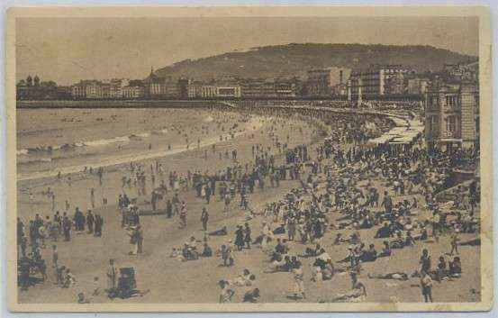 POSTAL DE SAN SEBASTIAN. GRAN PLAYA. HORA DE BAÑO