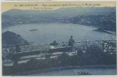 POSTAL ANTIGUA DE SAN SEBASTIAN. VISTA PANORAMICA DESDE LAS TERRAZAS DE IGUELDO Nº 30