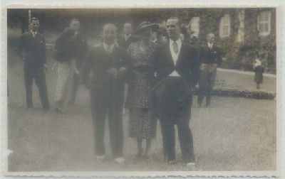 POSTAL ANTIGUA DE SAN SEBASTIAN. BODA DE UN MILITAR. INVITADOS