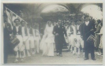 POSTAL ANTIGUA DE SAN SEBASTIAN. BODA. MUSICOS LOCALES