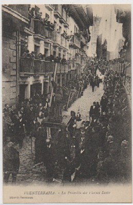 POSTAL DE FUENTERRABIA: LA PROCESION DEL VIERNES SANTO