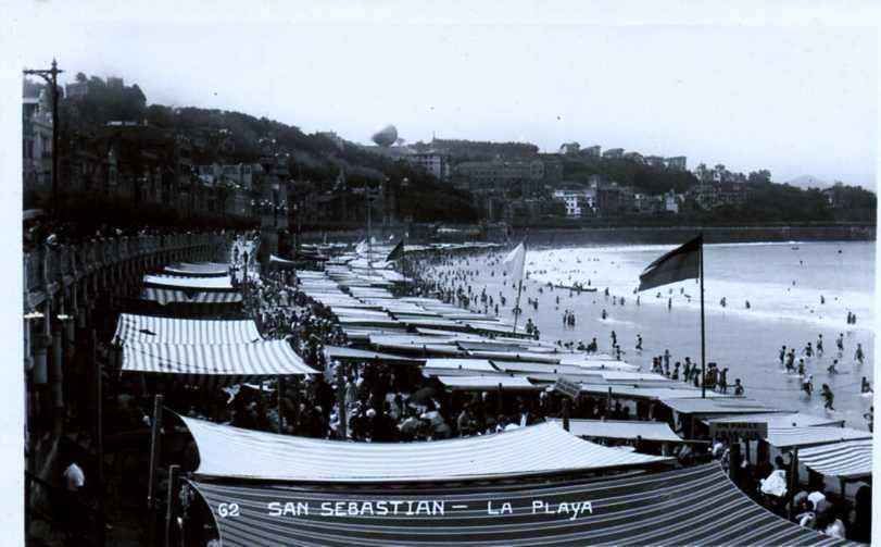 POSTAL DE SAN SEBASTIAN. LA PLAYA Nº62