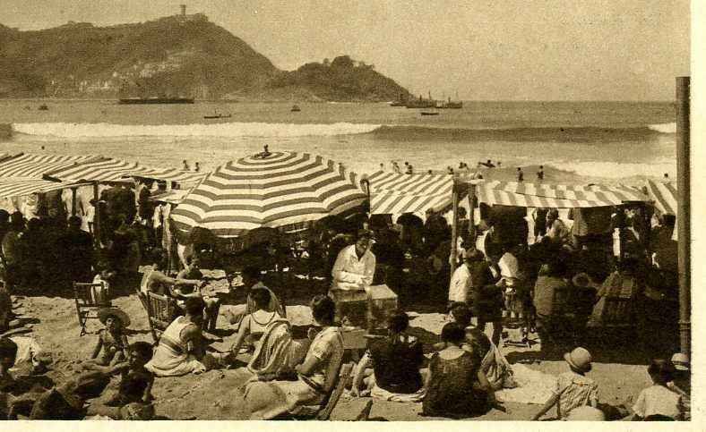 POSTAL DE SAN SEBASTIAN. DETALLE DE LA PLAYA