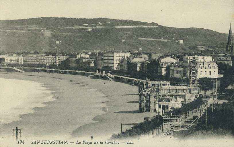 POSTAL DE SAN SEBASTIAN. LA PLAYA DE LA CONCHA