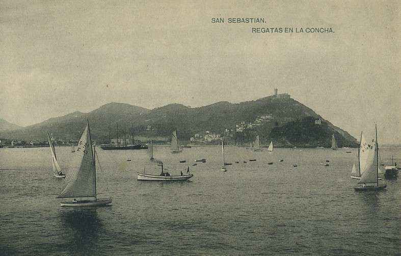 POSTAL DE SAN SEBASTIAN. REGATAS EN LA CONCHA.