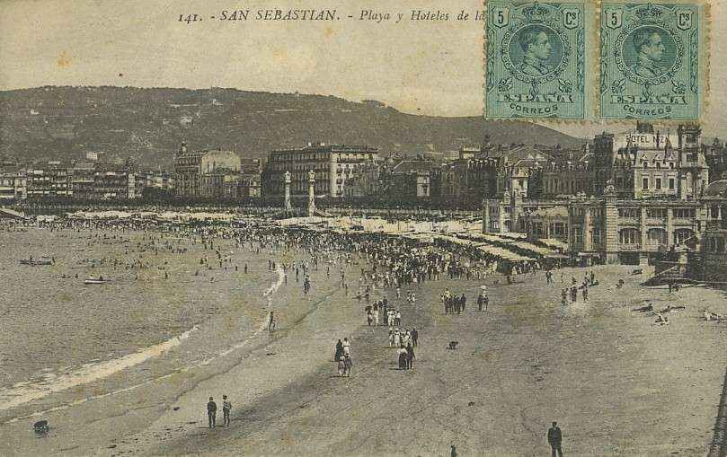 POSTAL DE SAN SEBASTIAN. Nº 141. PLAYA Y HOTELES DE LA CONCHA.