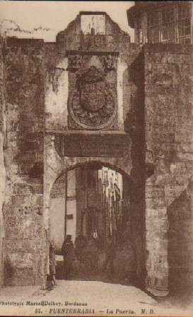 POSTAL ANTIGUA DEL PAIS VASCO. FUENTERRABIA LA PUERTA Nº 53