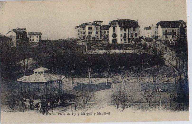 POSTAL ANTIGUA DEL PAIS VASCO. IRUN. PLAZA DE PY Y MARGALL Y MENDIVIL