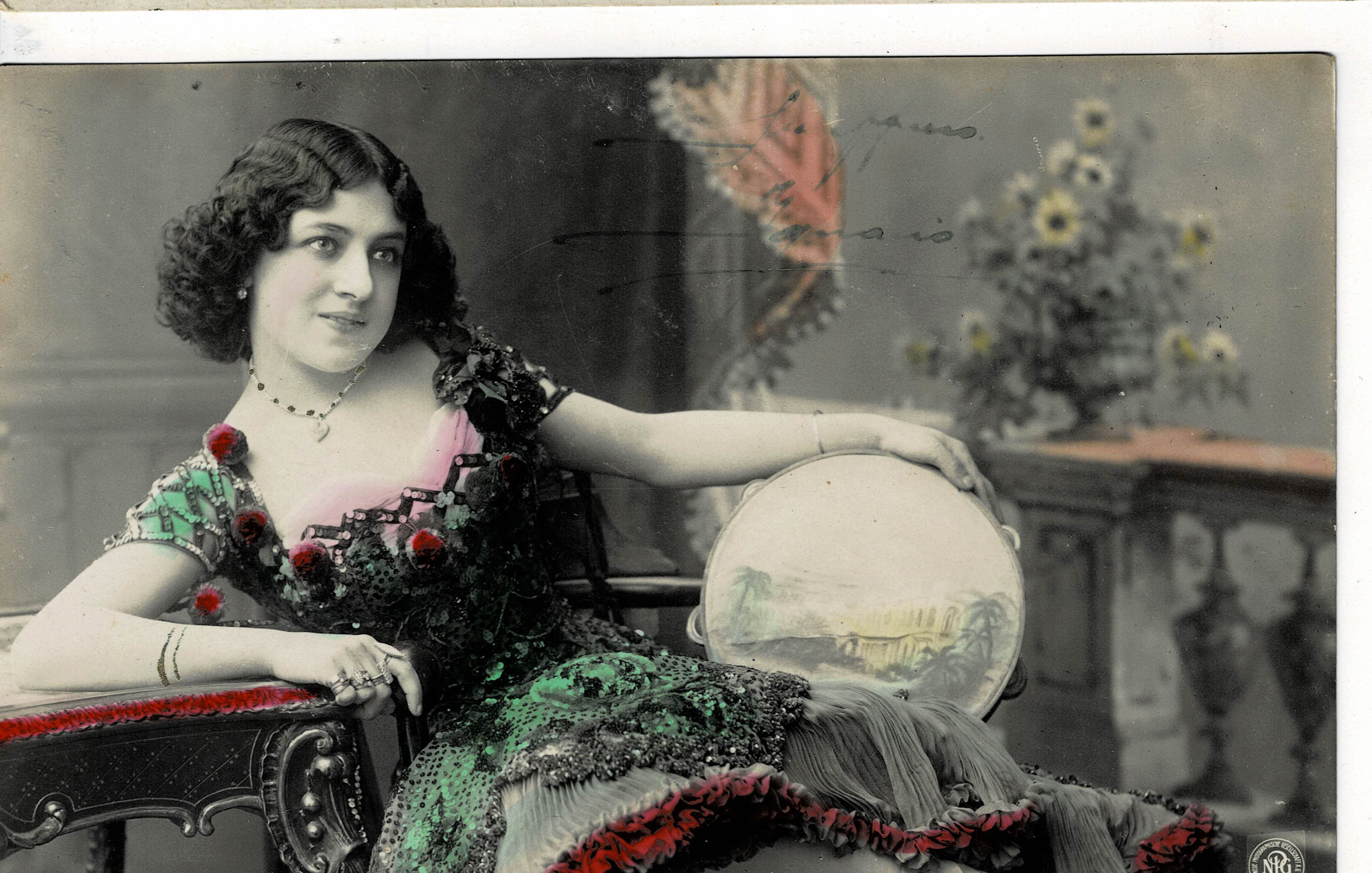 POSTAL ROMANTICA MUJER.