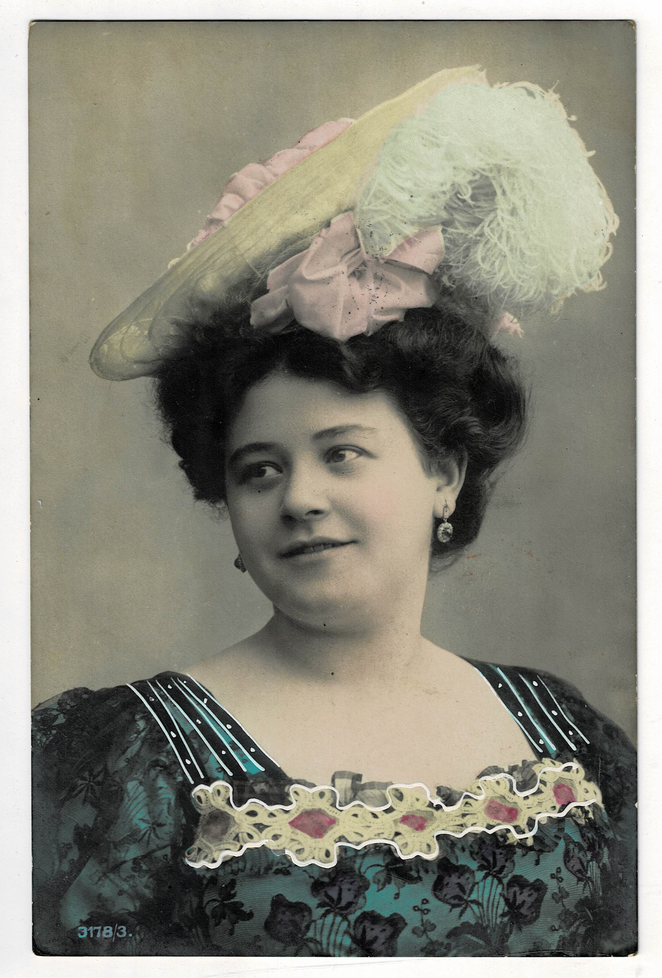 POSTAL ROMANTICA MUJER.