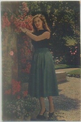 POSTAL ROMANTICA: SEÑORITA