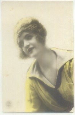 POSTAL ROMANTICA: SEÑORITA