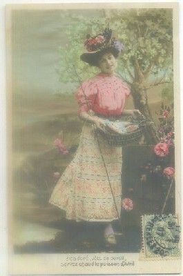 POSTAL ROMANTICA: BIEN DORE, VETU DE PERSIL