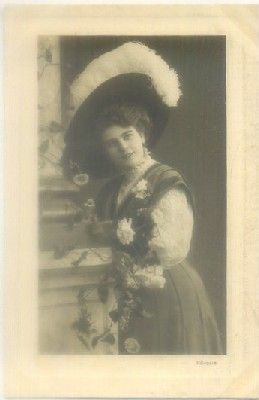 POSTAL ROMANTICA: REVERIE