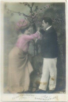 POSTAL ROMANTICA: UN SOURIRE EST PARFOIS…
