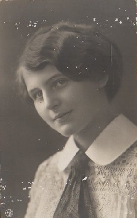 POSTAL ROMANTICA. SEÑORITA
