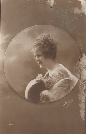 POSTAL ROMANTICA. SEÑORITA