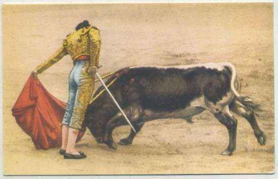 POSTAL DE TOROS. PASE MULETA NATURAL SERIE T Nº 7